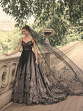 Nuovo Arrivo Incantevole Abito da Sposa in Tulle Nero con Spaghetti Strap e Scollo a V a Linea A Online, WD0522
