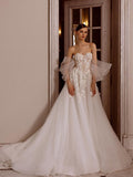 Vestidos de noiva elegantes com decote em coração e aplicações em tule branco, WD0536