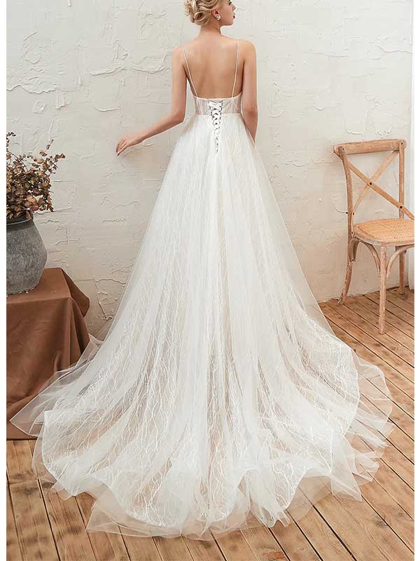 Robe de mariée longue en tulle avec décolleté en V et appliqués, WD0465