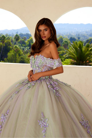 Schulterfreies Ballkleid mit Applikation von Juliet JT1479J