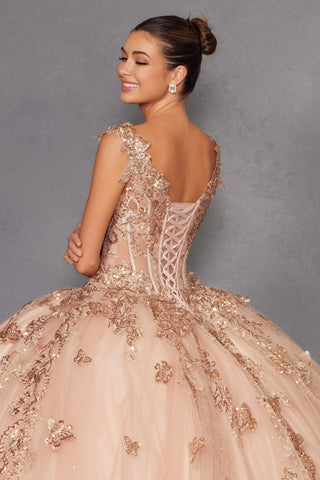 Schulterfreies Ballkleid mit 3D-Schmetterling von Juliet JT1485J