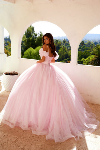 Glitzerndes, schulterfreies Ballkleid aus Tüll von Juliet JT1487H