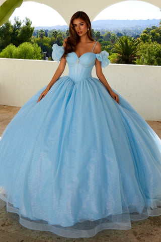 Glitzerndes, schulterfreies Ballkleid aus Tüll von Juliet JT1487H