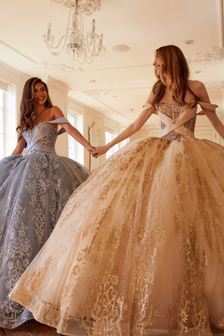 Schulterfreies Ballkleid mit Glitzerprint von Juliet JT1488H
