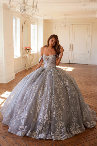 Schulterfreies Ballkleid mit Glitzerprint von Juliet JT1488H