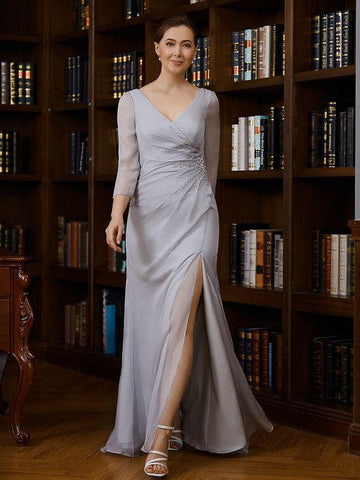 Kleider für die Brautmutter Etuikleid Chiffon Perlenbesatz V-Ausschnitt 3/4 Ärmel Bodenlang