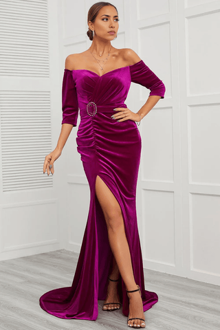 Kleid für die Brautmutter im Meerjungfrauenstil, schulterfrei, mit Schlitz vorne