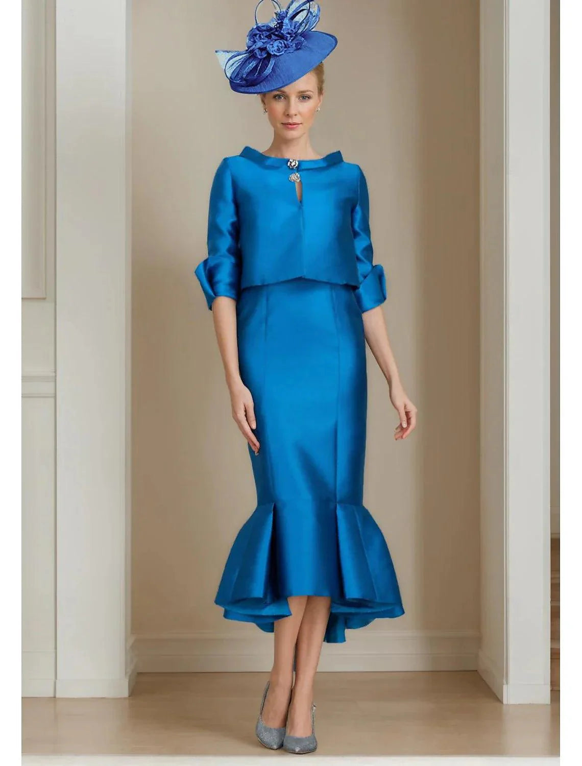 Vestido de mãe da noiva de duas peças, sereia, elegante, com decote em joia, comprimento chá, cetim, meia manga, com botões