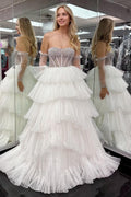 Abito da Ballo in Organza a Strati con Scollatura a Cuore e Maniche Amovibili, Linea A