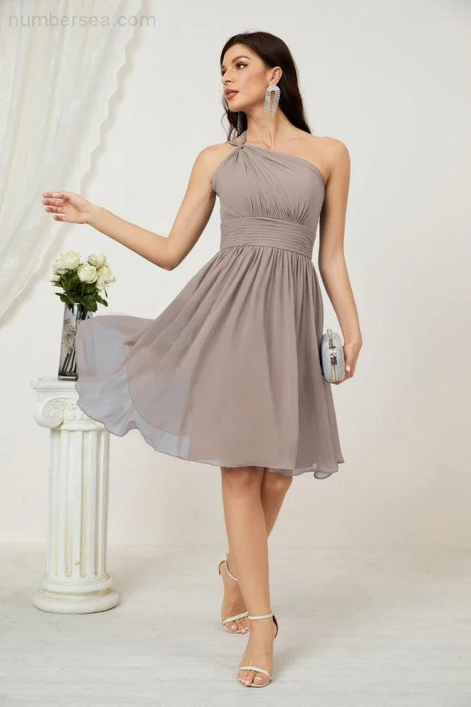 Vestido de dama de honor corto de chiffon de un hombro Numbersea para mujer Vestidos formales para fiesta y regreso a casa 2804