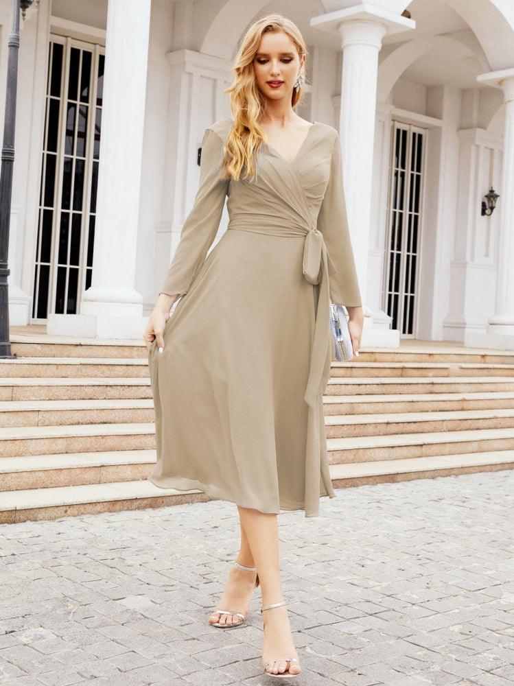 Vestido de madrinha com decote em V e cinto para mãe da noiva e convidada de casamento 28031 