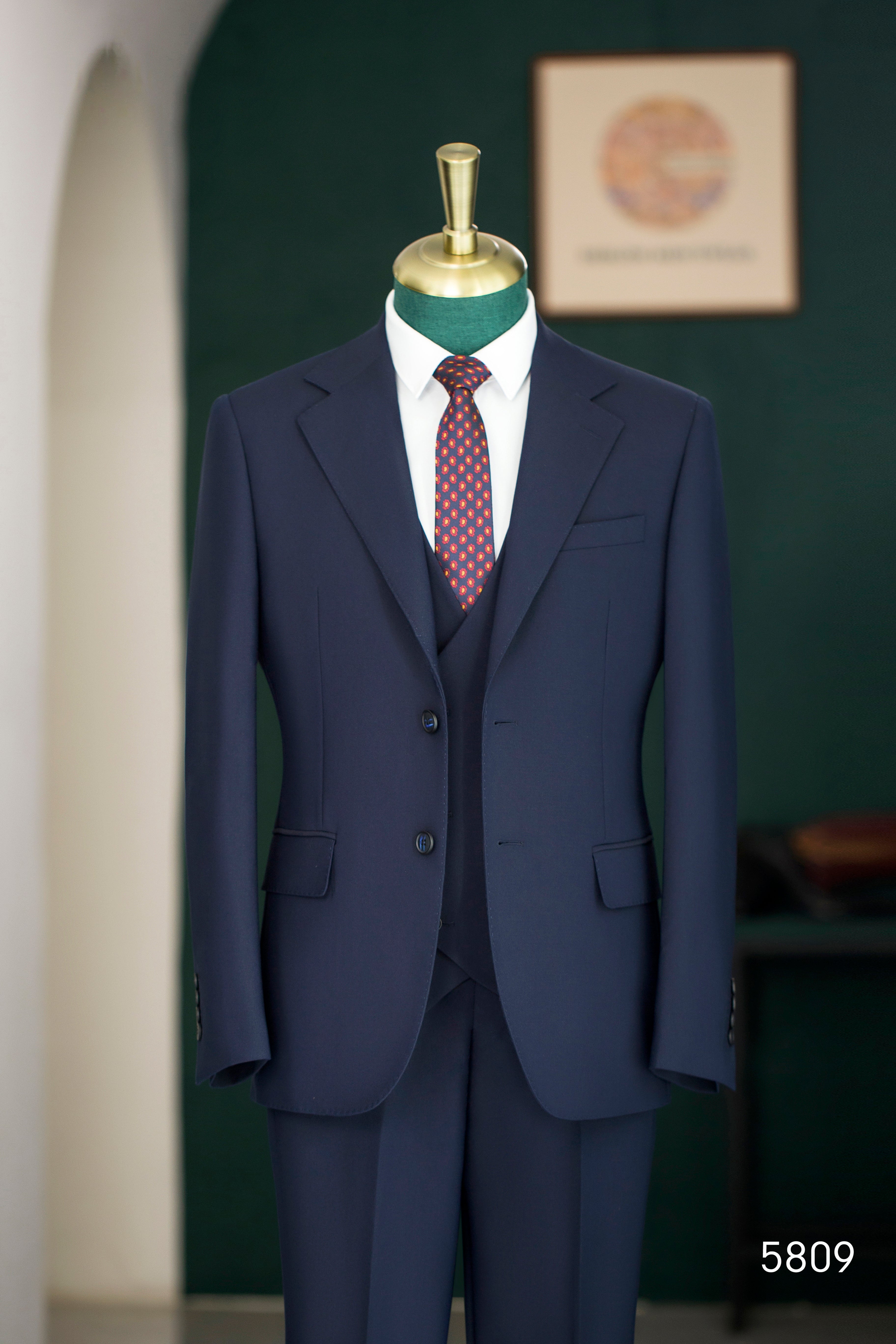 Navy Blue Wool 3-Piece Wedding Suit | Tailored Groom & Groomsmen Attire