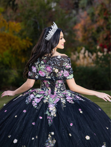 Vestido de baile com aplicações e manga curta de LizLuo Quince 26088
