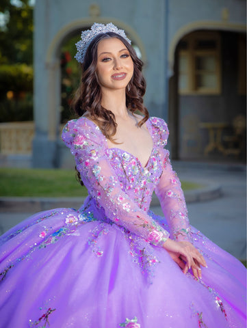 Vestido de baile com aplicações e mangas compridas de LizLuo Quince 26093