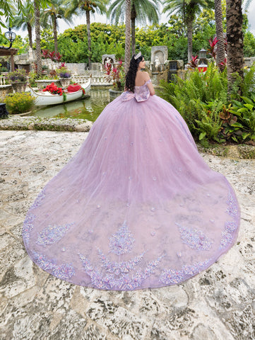 Vestido de baile com corpete ombro a ombro da marca LizLuo Quince 26105