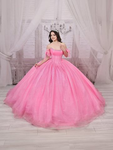 Trägerloses Cape-Ballkleid von LizLuo Quince 26114