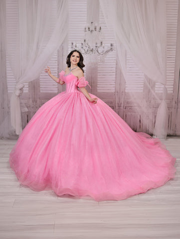Trägerloses Cape-Ballkleid von LizLuo Quince 26114