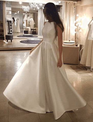 Hall Lässige Brautkleider Sweep / Pinsel Zug A-Linie Kurzarm Schmuck Hals Satin mit Volltonfarbe