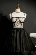 Elegantes Spitzen-Trägertüll-Kleid für den Homecoming-Abend