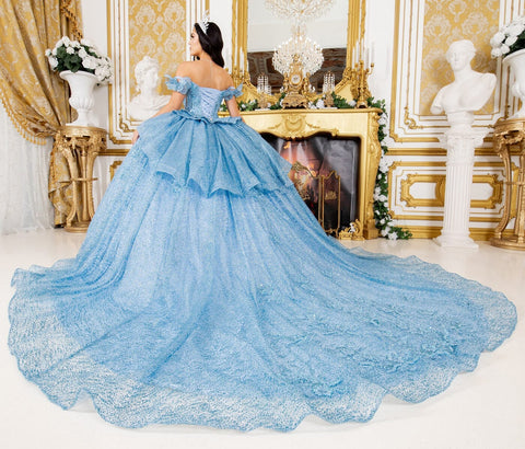 Schulterfreies Ballkleid mit 3D-Schmetterling von Cinderella Couture 8120J