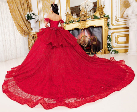 Schulterfreies Ballkleid mit 3D-Schmetterling von Cinderella Couture 8120J