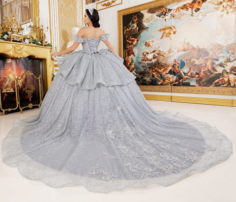 Schulterfreies Ballkleid mit 3D-Schmetterling von Cinderella Couture 8120J