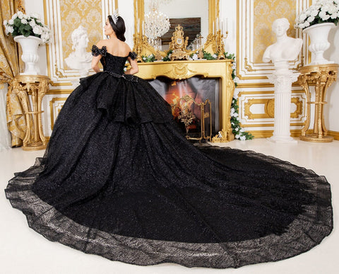 Schulterfreies Ballkleid mit 3D-Schmetterling von Cinderella Couture 8120J