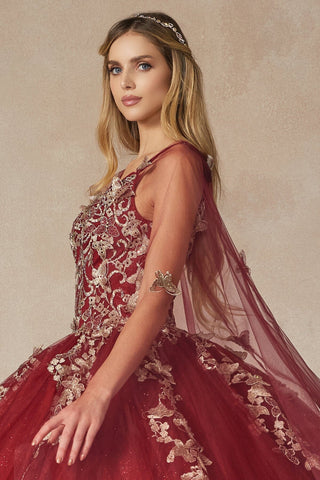 Ärmelloses Ballkleid mit 3D-Schmetterlings-Cape von Juliet 1442