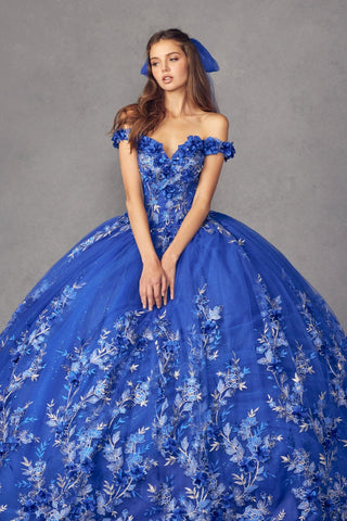 Schulterfreies Ballkleid mit 3D-Blumenapplikation von Juliet 1447