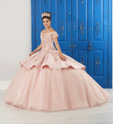 Kurzärmeliges 3D-Blumenkleid von House of Wu LA Glitter 24044