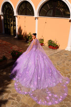 Quinceanera-Kleid mit 3D-Blumen-Glitzer-Cape von Amarra 54248