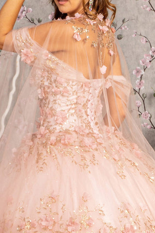 Ballkleid mit schulterfreiem Cape und 3D-Blumenmuster von Elizabeth K GL3179