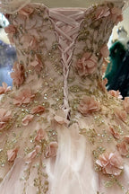 Ballkleid mit schulterfreiem Cape und 3D-Blumenmuster von Elizabeth K GL3179