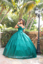 Schulterfreies Ballkleid mit 3D-Blumenmuster von Petite Adele PQ1002