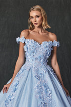 Schulterfreies Glitzer-Ballkleid mit 3D-Blumenmuster von Juliet 1433