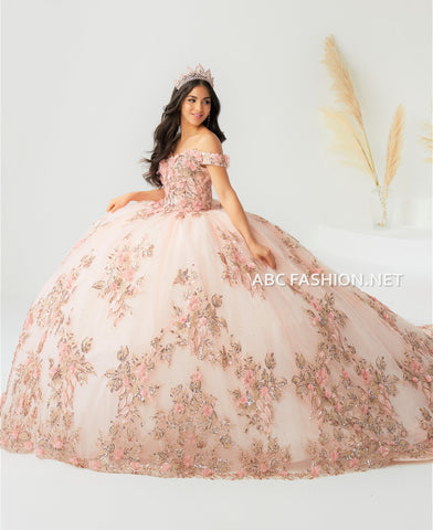 Quinceanera-Kleid mit 3D-Blumenmuster und Schleppe von House of Wu 26027T