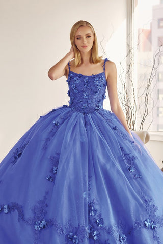 Ärmelloses Ballkleid mit 3D-Blumen-Cape von Juliet 1436