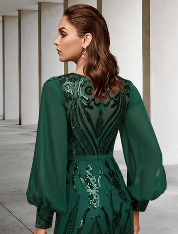 Meerjungfrau/Trompete Kleid für die Mutter der Braut, Hochzeitsgast, elegant, funkelnd und glänzend, Juwelenhalsausschnitt, Schleppe, Chiffon, Pailletten, lange Ärmel mit Paillettenapplikationen