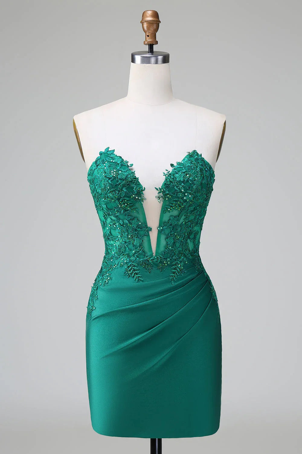 Elegantes dunkelgrünes figurbetontes trägerloses Plisseé-Kurzfestkleid mit Perlenstickerei