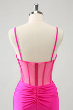 Vestido Chic Cor-de-Rosa Choque Justo ao Corpo Pregádo com Corpete para Baile de Finalistas com Aplicações de Missangas