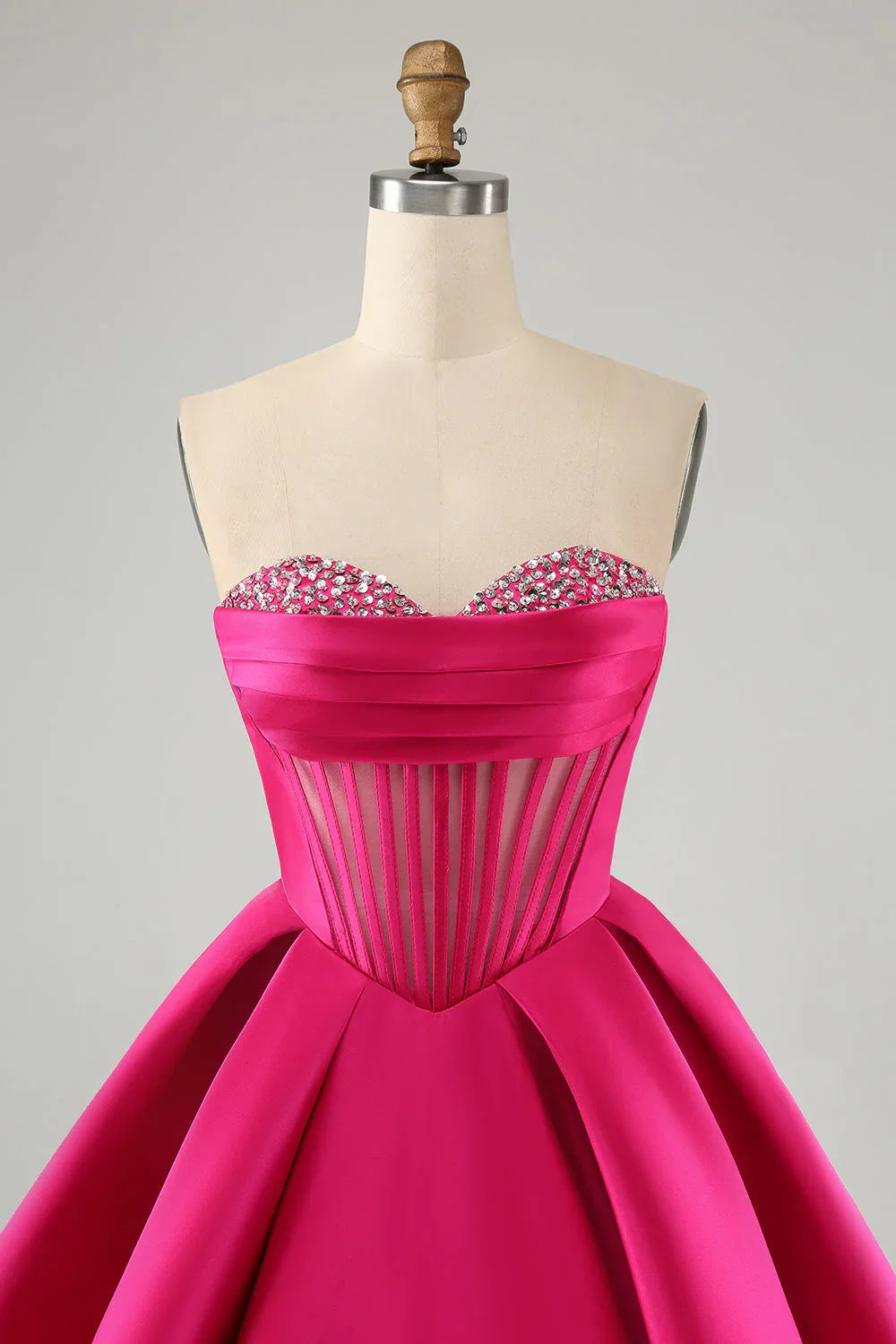 Vestido Corto de Regreso a Casa en Línea A, Corazón Dulce, Corsé, en Fucsia Lindo con Abalorios