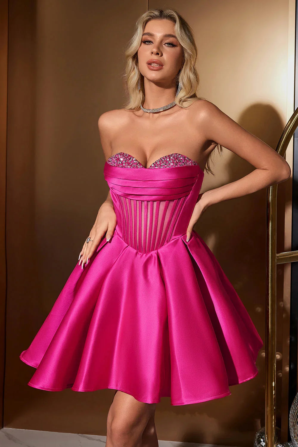 Niedliches A-Linien Sweetheart Korsett Kurzes Fuchsia Homecoming Kleid mit Perlenstickerei
