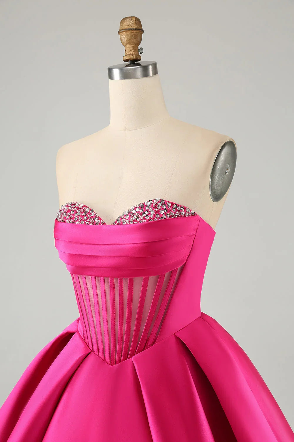 Vestido Corto de Regreso a Casa en Línea A, Corazón Dulce, Corsé, en Fucsia Lindo con Abalorios