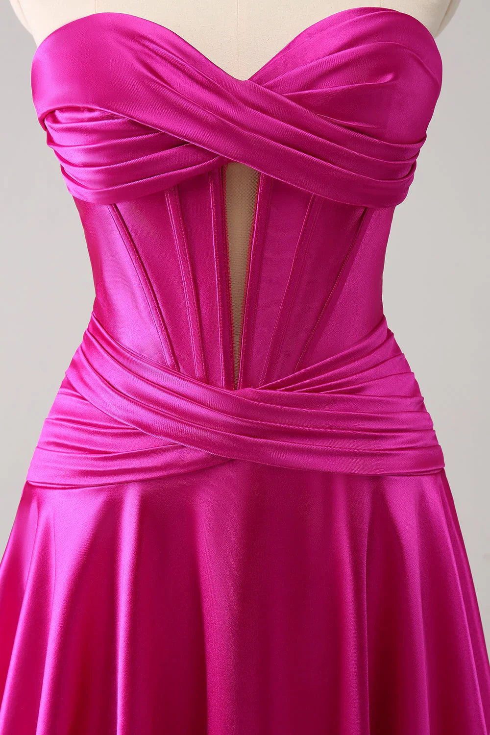 Niedliches Fuchsia A-Linien Sweetheart Criss Cross Korsett Homecoming Kleid mit Rüschen