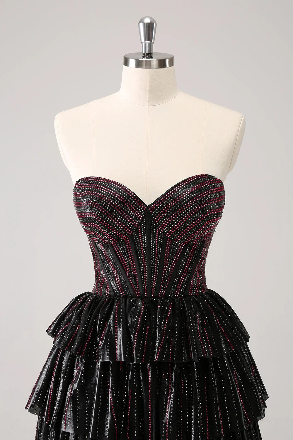 Niedliches Schwarz-Rosa A-Linien Sweetheart Korsett Kurzes Homecoming Kleid mit Perlenstickerei