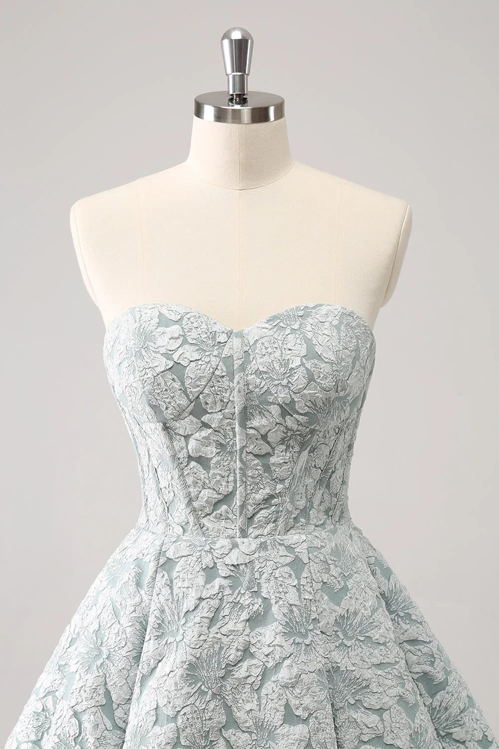 Vestido corto de fiesta de regreso a casa con corsé de escote corazón en línea A en gris verde adorable