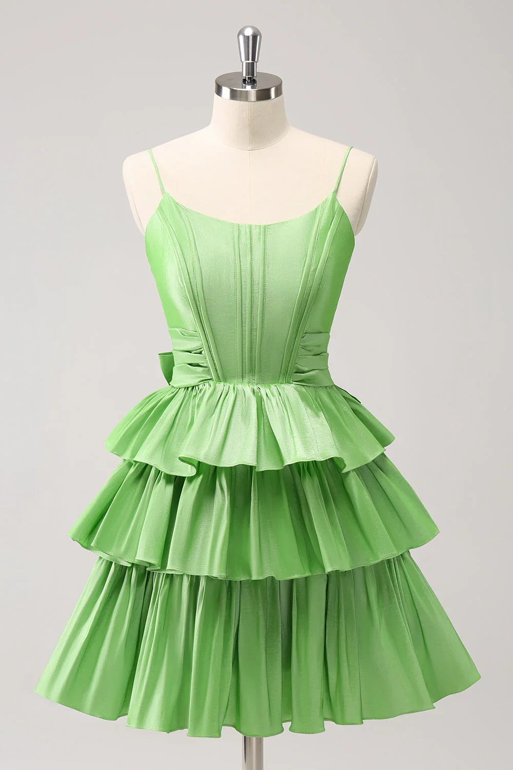 Vestido de Fiesta Tipo Corsé con Tirantes Espagueti, Línea A, en Capas y Volantes, con Lazo, en Verde Bonito