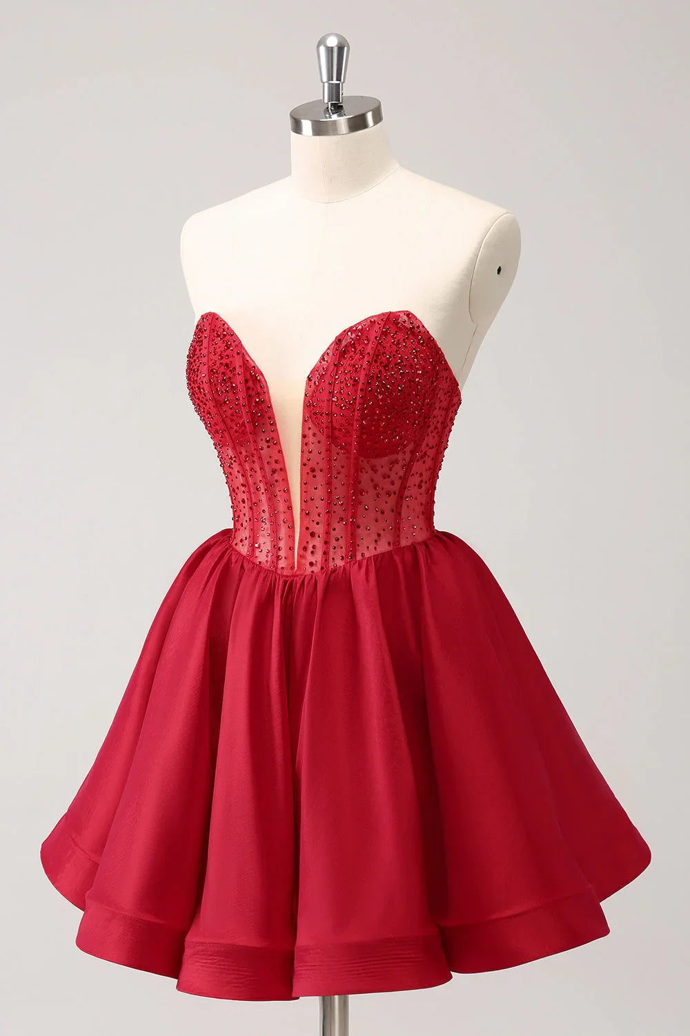 Vestido Fofo Vermelho em Linha A, Sem Alças, com Corpete e Babados para Baile de Finalistas com Aplicações de Missangas