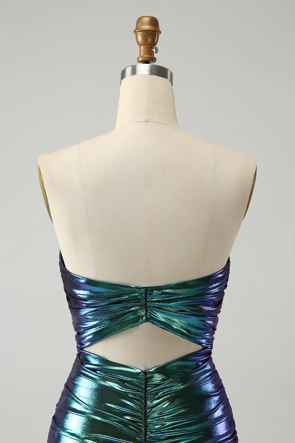 Schicker trägerloser Schlüsselloch-Plisseé-Fuchsienschlüpfer Heimkehrballkleid