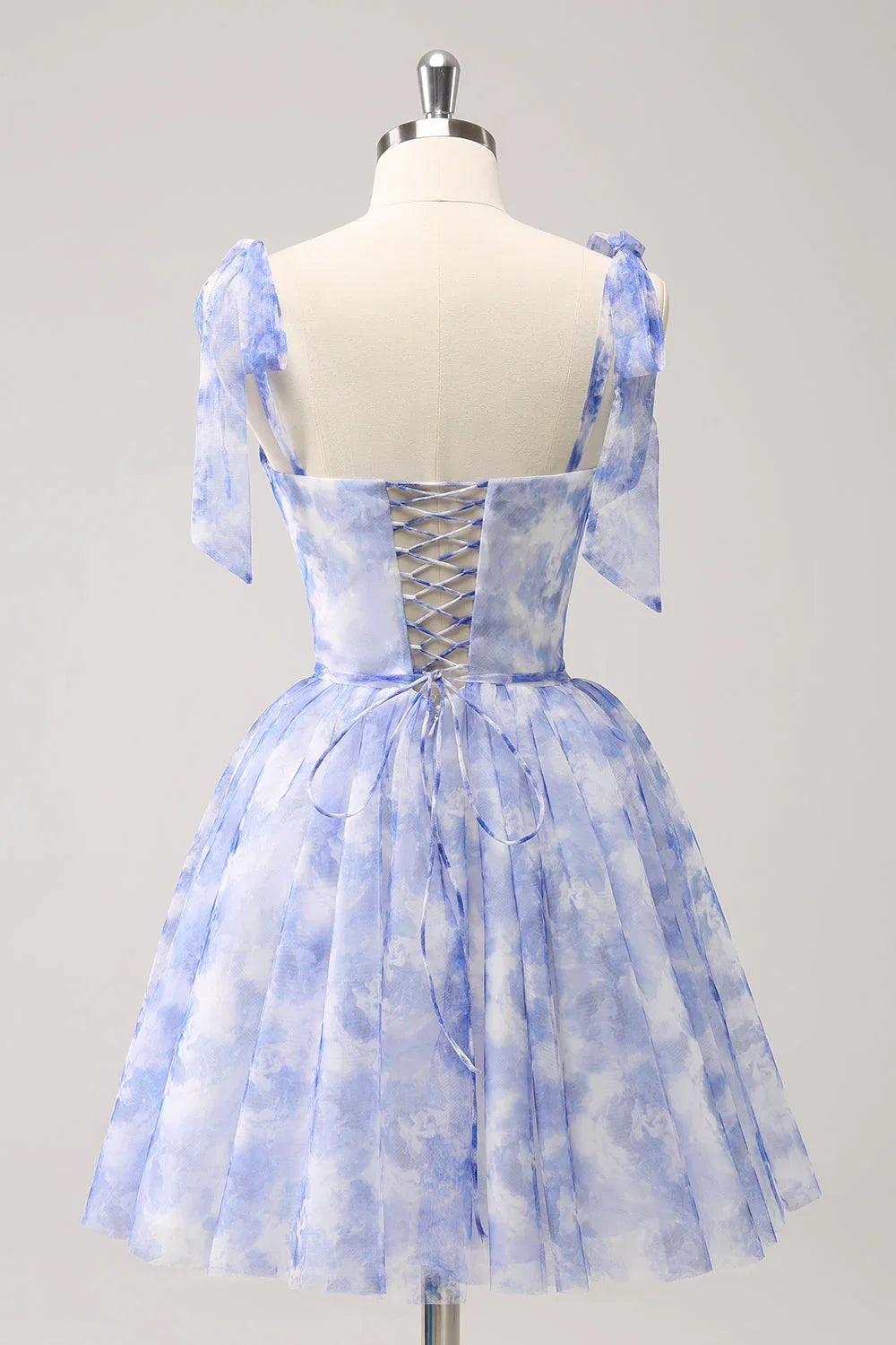 Vestido Corto de Baile Hogareño Azul Lindo en Línea A con Tirantes Espagueti Plisados y Espalda con Cordones